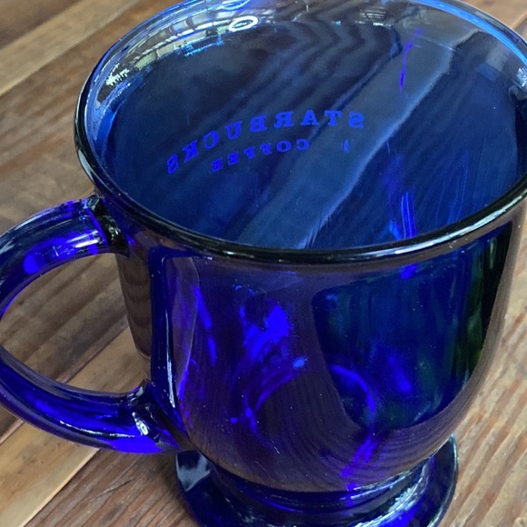 Starbucks Cobalt Blue Glass Starbucks Coffee Etched Footed Handled Mug 16 oz - Picture 13 of 16